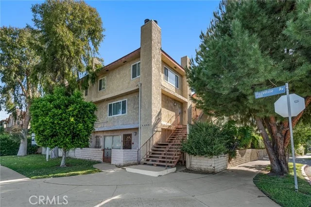 6438 Hazeltine Avenue #6, Van Nuys