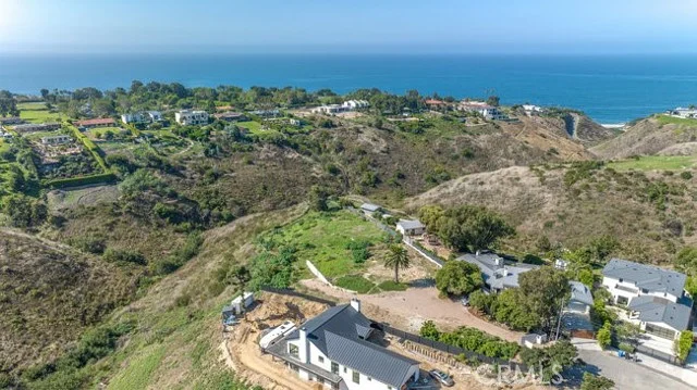 6771 Wandermere Road photo 5