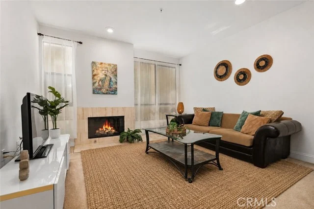 6938 Laurel Canyon #108, North Hollywood