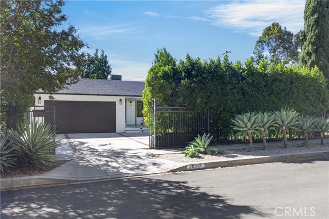 16912 Marlin Place, Lake Balboa