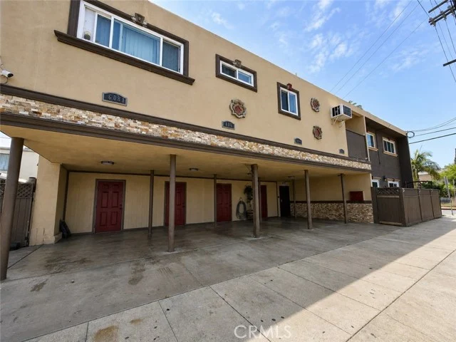 1805 E 6th, Long Beach
