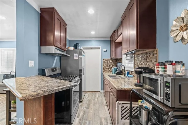 407 E Sunset, Long Beach