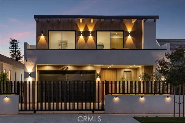 5109 Bluebell Avenue, Valley Village