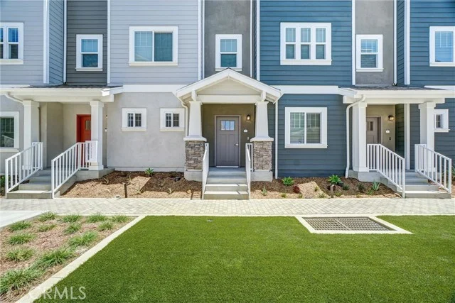 1336 Locust Avenue #4, Long Beach