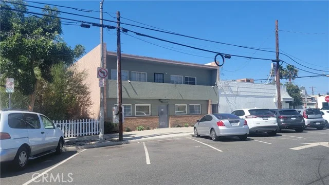 341 Bonito Avenue, Long Beach