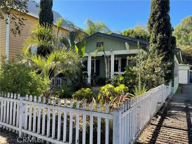 5221 Satsuma, North Hollywood