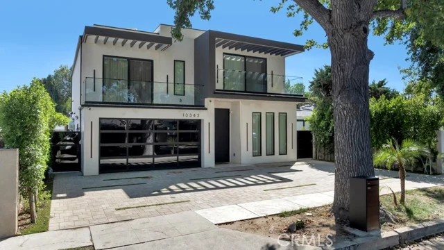 13342 Friar Street, Valley Glen
