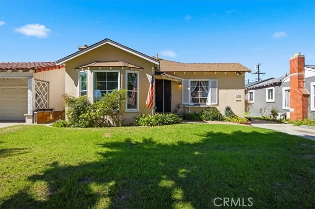 1135 S Fir Avenue, Inglewood