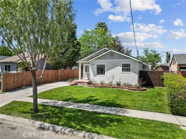 3163 W 170th Street photo 1