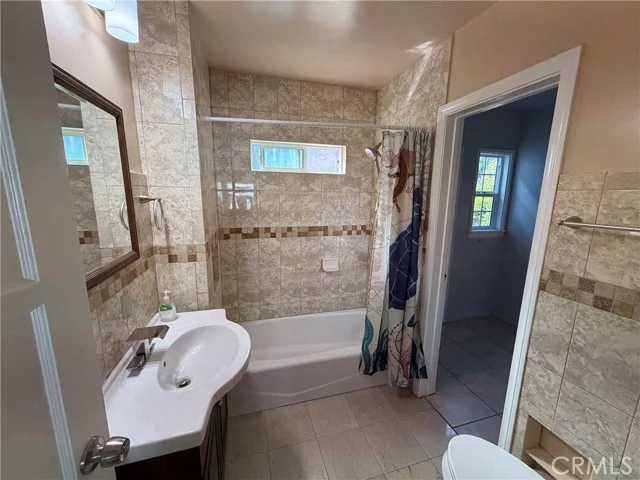 3656 Pomeroy Street photo 4