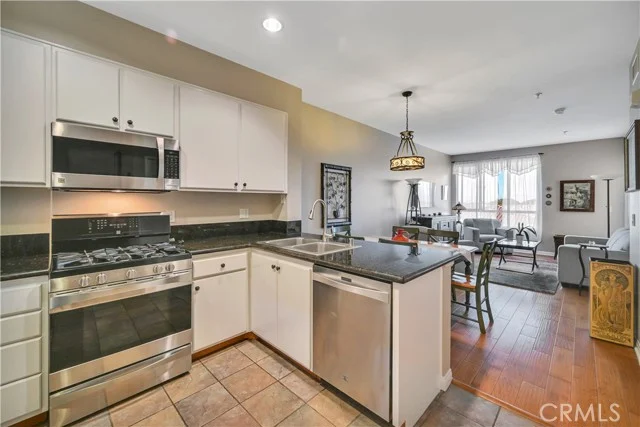 2742 Cabrillo #309 photo 3