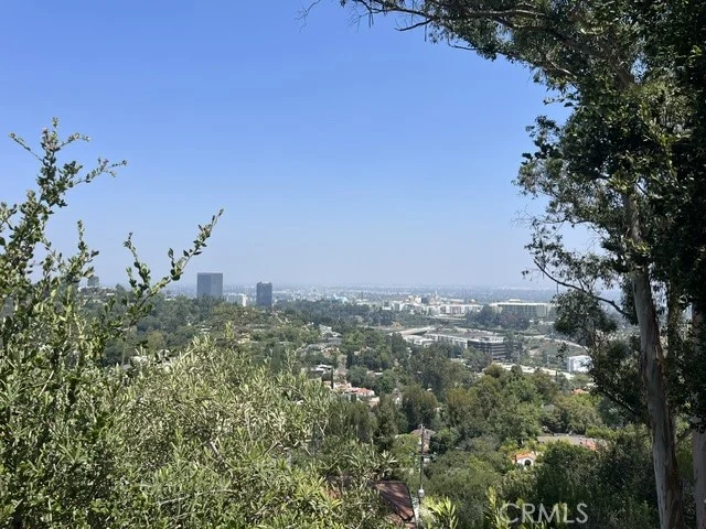 3124 Goodview photo 1
