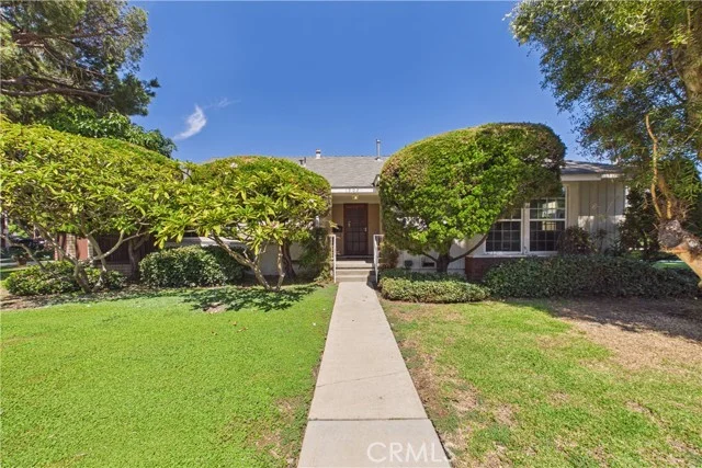 1902 Lees Avenue, Long Beach
