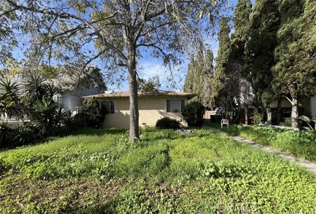 3013 Halldale Avenue photo 1