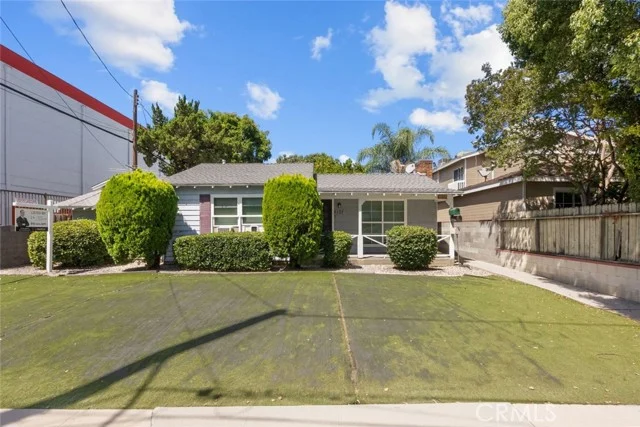 4617 Tilden Avenue, Sherman Oaks