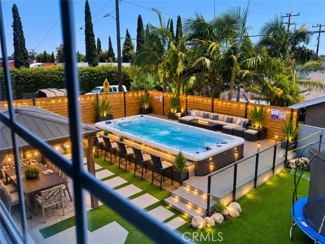 1720 E Balard photo 3