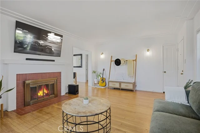3801 Gundry photo 4