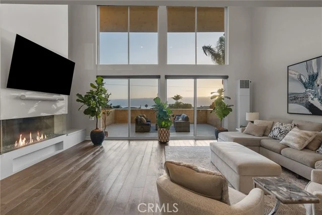 362 Palos Verdes Boulevard #2 photo 1