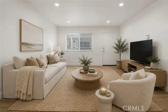 1140 Molino #1, Long Beach