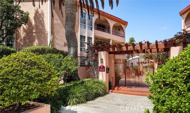 2035 4th street #202C, Santa Monica