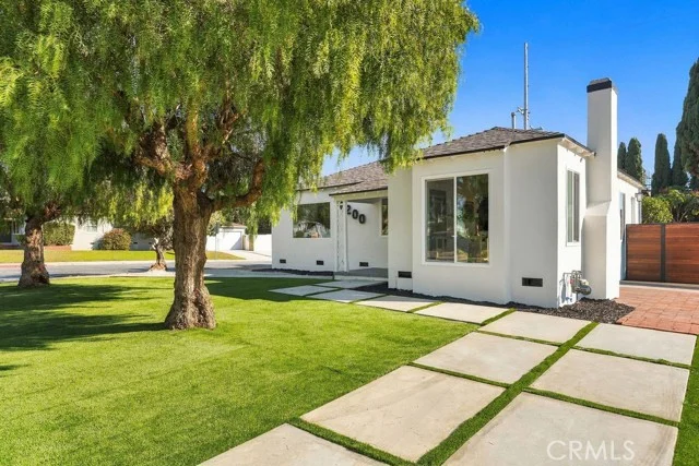 6200 W 85th, Los Angeles