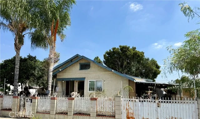 726 S Gage Avenue photo 1