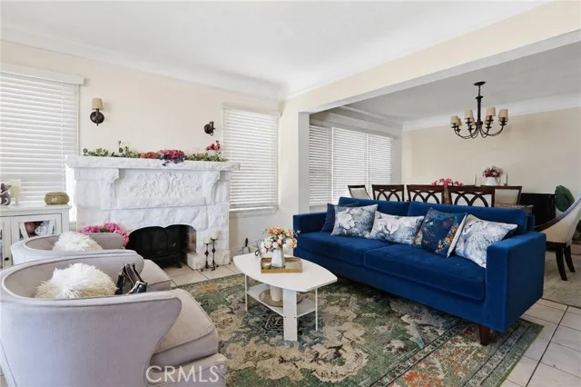 549 W 12th Street photo 3