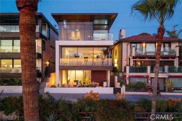 1204 The Strand, Manhattan Beach