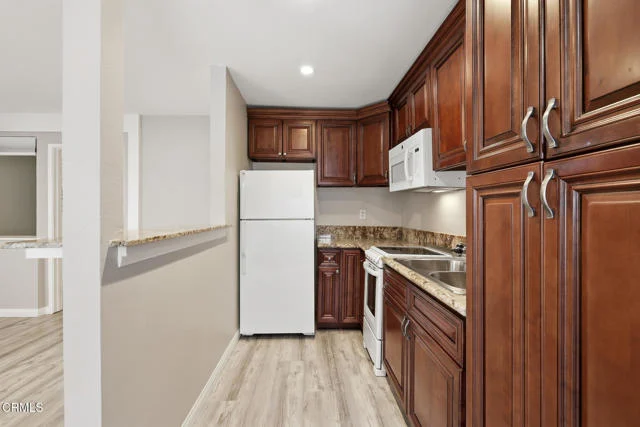 28947 E Thousand Oaks #121 photo 4