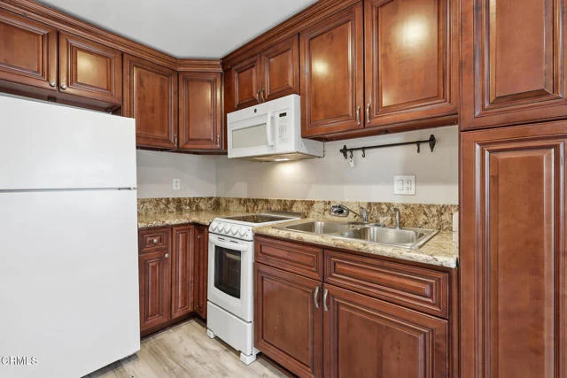 28947 E Thousand Oaks #121 photo 5