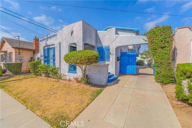 8463 S Halldale, Los Angeles