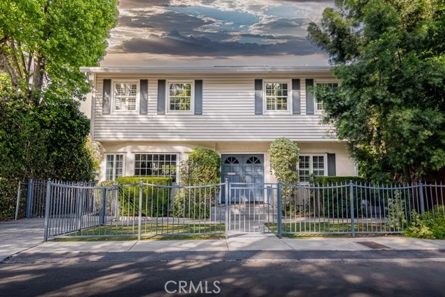 13383 Contour Drive, Sherman Oaks