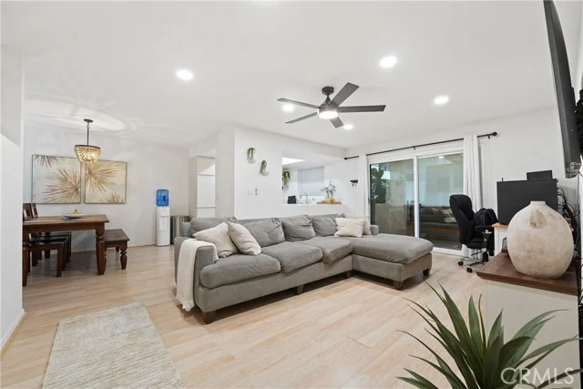 5000 S Centinela #101 photo 5