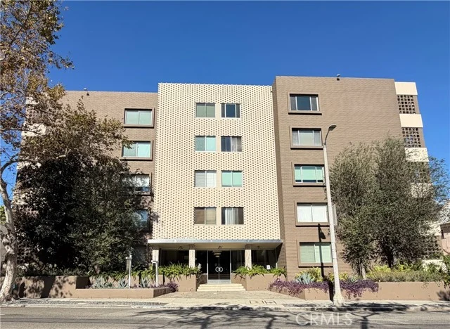 531 N Rossmore #206, Los Angeles