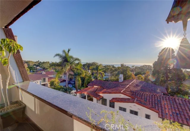 2357 Palos Verdes Drive W #8 photo 1