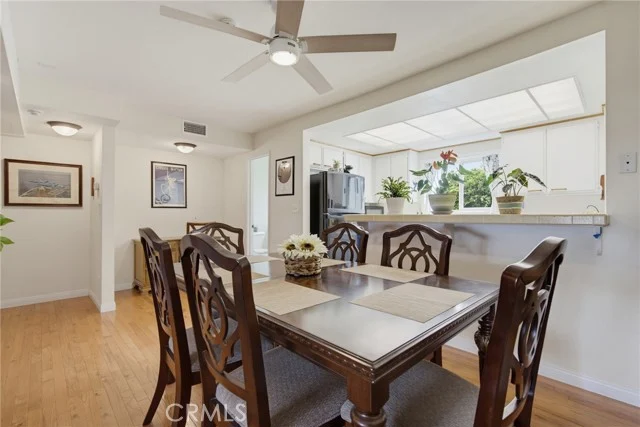 1404 Stanford Avenue photo 5