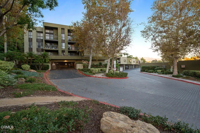 898 Temple Terrace #322, Los Angeles