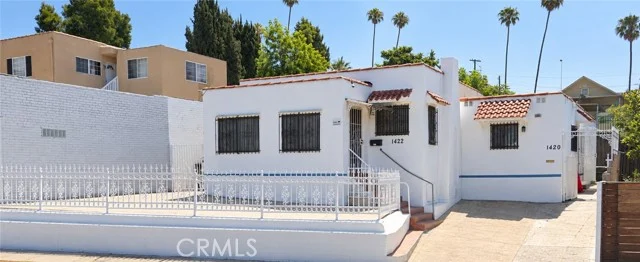 1420 Glendale photo 1
