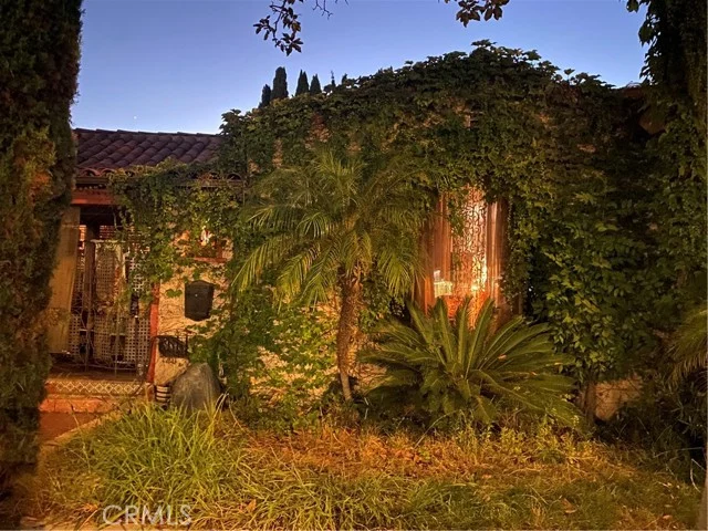 1371 Granada, Long Beach