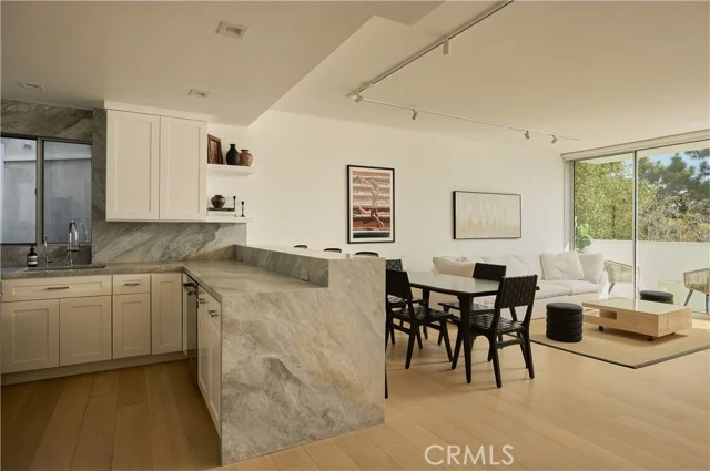 8787 Shoreham Drive #105 photo 3