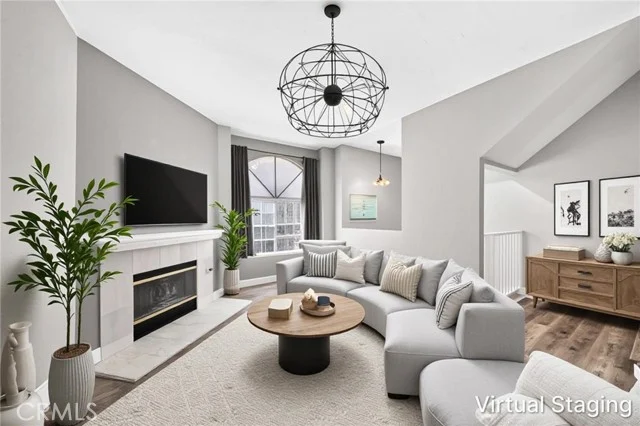 15837 Jupiter Place photo 4
