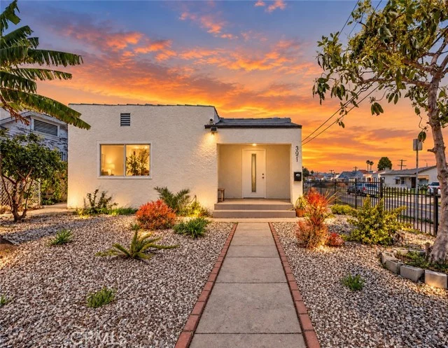 3101 W 60th, Los Angeles