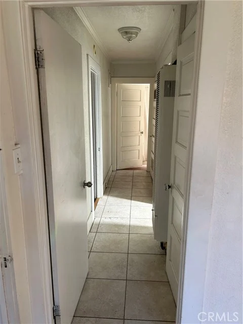 1184 N Kenmore photo 5