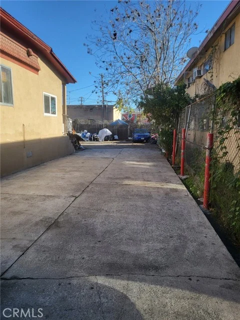 346 N Fickett Street photo 2