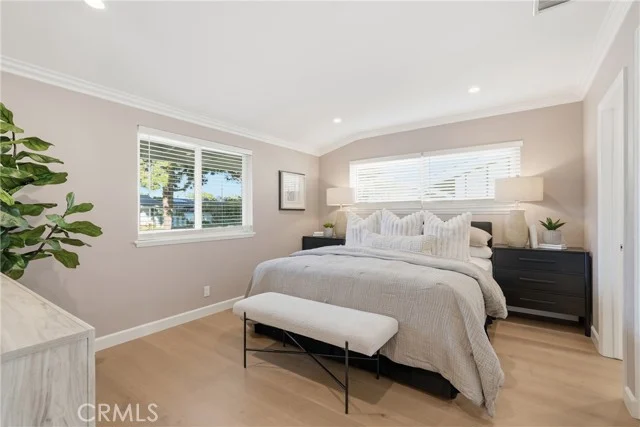 27569 Longhill photo 5