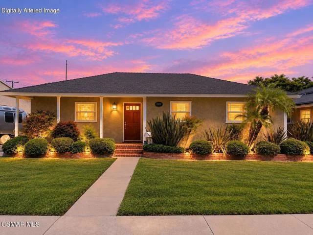 2322 Charlemagne Avenue photo 1