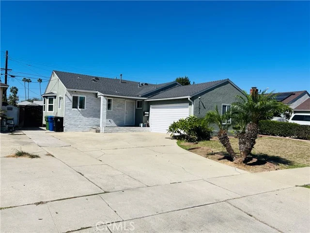 15917 S Hoover Street, Gardena