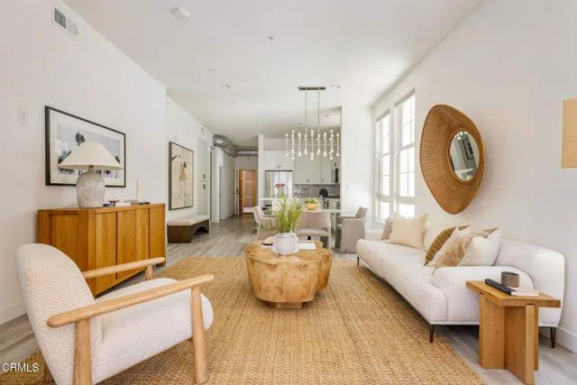 13020 Pacific Promenade #102, Playa Vista