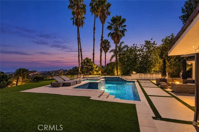 19541 Greenbriar Drive, Tarzana