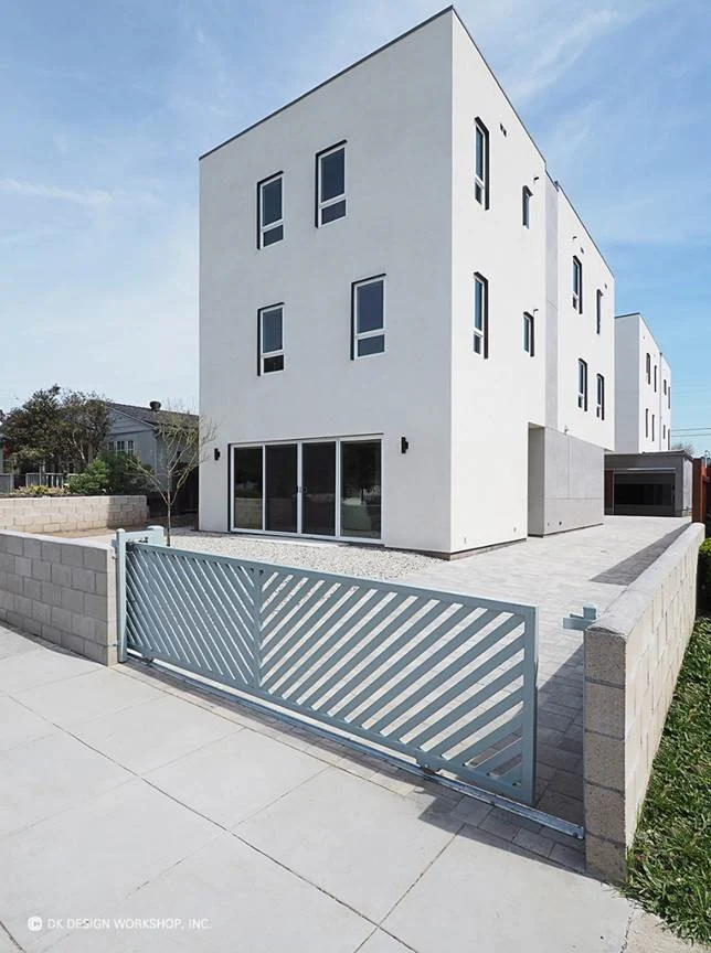 2026 Federal Avenue photo 1
